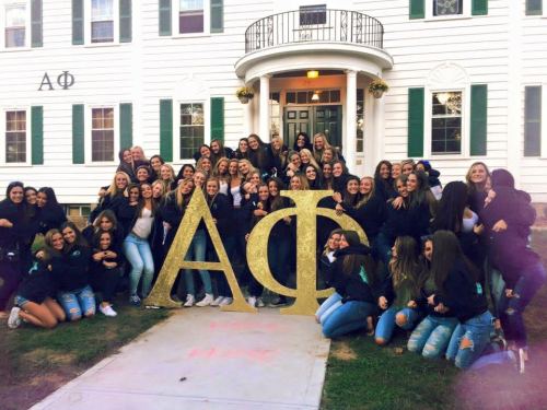 Featured image of post Uri Sororities We ve realized since joining chiomega at baylor that a lot of you especially those from foreign countries have some interesting assumptions about them