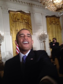 bestlols:  Obama selfies are the best selfies 