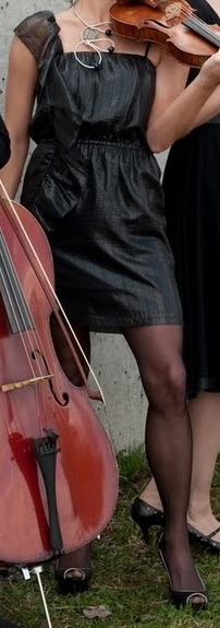 Violin player strong legs, gallery: https://www.her-calves-muscle-legs.com/2012/01/female-calves-mixed-galleries-8.html