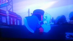 tarajenkins:  awesomeiness:  Neck Kisses!! &lt;3That was the cutest thing you guys!  afgk I know what I’m drawing once I can!