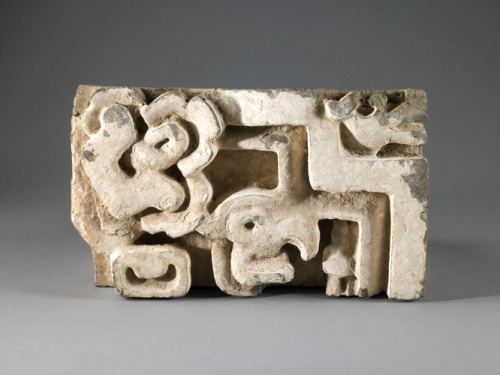 slam-african:  Fragment of an Architectural Frieze, Zapotec, c.600–909, Saint Louis Art Museum: Arts of Africa, Oceania, and the Americashttps://www.slam.org/collection/objects/9014/