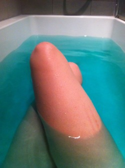 xs-aintx:  My bath made me feel like a mermaid!