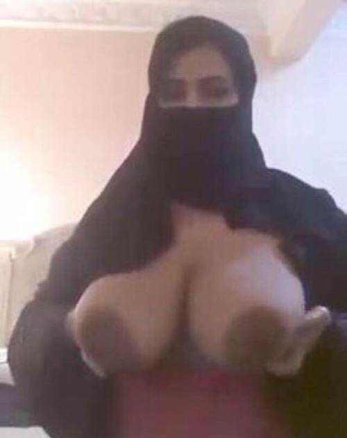 Arab hidden sex
