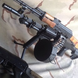 gunsdaily:  @azarmory:  “Sum #762x39 luv. The #RPK, #RPD and a #KhyberPass #AK47 #Kalashnikov #gunstuff #gunpics #gunporn #gunsrus”