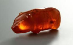 sabsabbs:  meialex:  sabsabbs:  meialex:  acuraintegvrl:  sherlockismyholmesboy:  saxifraga-x-urbium:  Neolithic amber bear, dated between 1700 B.C. and 650 B.C.   thought this was a new kind of gummy bear for a second  Thank god I’m not the only