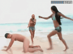cbtcouple:  A Lil beach bustin    Beautiful fun for sisters!