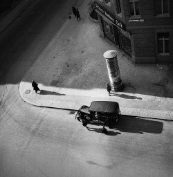 luzfosca:  Eva Besnyö Starnberger Strasse, Berlin, 1931 