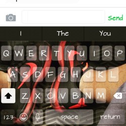 When my keyboard is being used the camera projects an image of what&rsquo;s in front of me. Now I won&rsquo;t knock old ladies over while I&rsquo;m texting and walking. #tweaks #jailbreak
