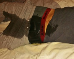 xnpee:  Rewetting my dirty boxer on bed :) 