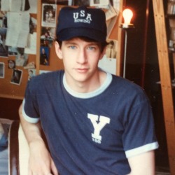 aljofares: institute-for-thermal-research: this photo of young anderson cooper radiates an extremely gay energy Someone slap a Bel Ami logo on this 