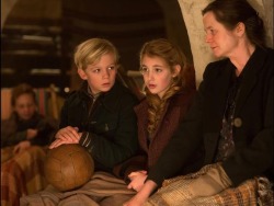 prettybooks:  First stills from The Book Thief, due to be released 15th November. (via Page to Premiere). 