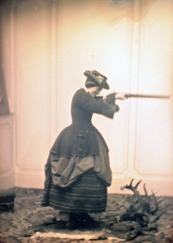 Woman with a gun, 1850&rsquo;s.