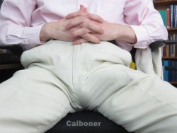 calboner:Summer trousers 2 (2014). See all my self-photos at Calboner