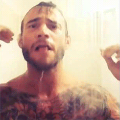 mrssantareigns:  punkedbyambrose-deactivated2014: CM Punk on Less than Jake recruit friends for “My money is on the long shot” video. (x)  :O Punk in the shower…*faints*