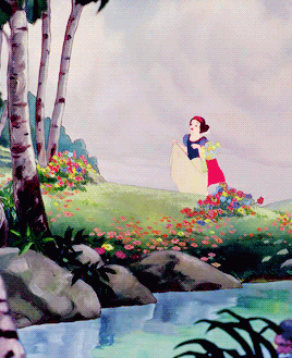animated-disney-gifs:  Snow White and the Seven Dwarfs (1937)