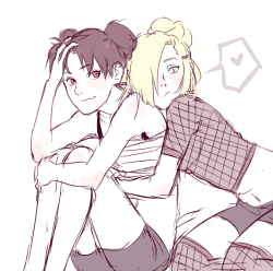 papabay:  Ino and Tenten being dorky friends. 