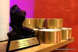 mistressaliceinbondageland: BEST BONDAGE WEBSITE AWARD!!! Love this trophy for http://www.aliceinbondageland.com 