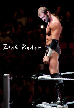 rwfan11:  Zack Ryder …even he can’t help but to look down at it ! :-) 