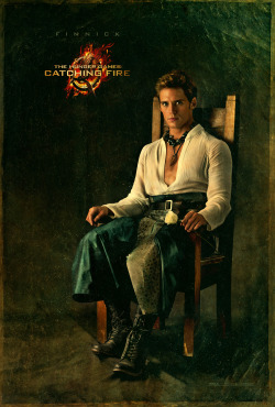 alcoholicgifts:  sashayed:  fuckyeahthehungergames:  Finnick Odair Capitol Portrait (x)  Commmmme onnnnnn, Hunger Games. Look. I have tried to be patient. I know I got some Claflin girls up on my dash, y’all must have your reasons. But are you kidding