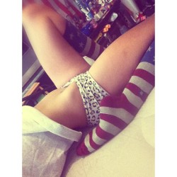 naakeddstonerr:  Contorted for Merica’ #stance #stancebrand #usa #amerianflag #longsocks #undies #flexible #kneehighsocks    omg.  You are seriously perfect