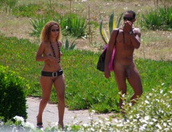 nakedbeachvoyeur:  Best candid voyeur pics with nudist beach babes