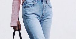 Just Pinned to Outfits with Denim Jeans that I really like: Rosa y denim. Un outfit perfecto para primavera http://ift.tt/2uioEQl Please visit and follow my other Jeans-boards here: http://ift.tt/2dlnTBk
