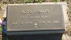 boydsuitsphoto:  In honor of Memorial Day Iâ€™ve decided to start a blog dedicated to the photography of my grandfather, Boyd Suits Sr. He served as a radio technician in the Air Force. Boyd was also a very active hobbyist photographer. Serving in the