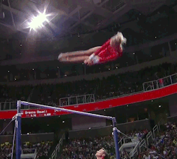 tayl0rganggg:  laughburnscalories:  me trying to reach my goals in life   Me trying to jump to the high bar when I was in gymnastics LOL  Perfect depiction of my life sometimes haha