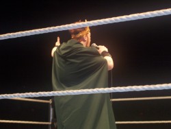 serenitywinchester:  King Sheamus vs John Morrison at a Raw live event in 2011.  Mmm King Sheamus!