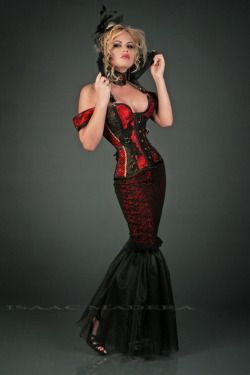 corset-fetish:  Corset http://corsets-fetish.blogspot.com/  Omg sexy dress. . Anyone that&rsquo;s want to buy me this I would let u fuck me in it