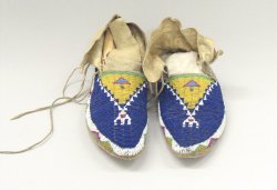 blondebrainpower: Oglala, Lakota, Sioux (Native American. Pair of Beaded Moccasins, late 19th-early 20th century. Buckskin, rawhide, beads, a: 9 x 3 ½ x 4 (23.0 x 9.0 cm). Brooklyn Museum, Robert B. Woodward Memorial Fund,  26.805a-b. Creative Commons-BY