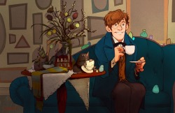 grace-kum:Newt Scamander having tea with the niffler~â˜•ï¸ðŸŒ¿âœ¨ cuties!