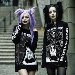 gothicandamazing:    Model/MUA: @riyaalbertttPhoto: @Boby kostadinovWelcome to Gothic and Amazing|www.gothicandamazing.com  