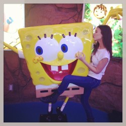 Victoria Justice &amp; SpongeBob StickyPants. ♥  So that&rsquo;s what SpongeBob&rsquo;s cum face looks like. Kinda cute lol. ♥