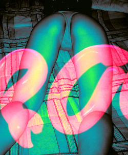 Follow http://onrepeattttt.tumblr.com/tagged/neon for regular doses of neon girls and follow me at Facebook: https://www.facebook.com/onrepeatstudio Want a neon image of yourself? Submit at http://onrepeattttt.tumblr.com/submit/