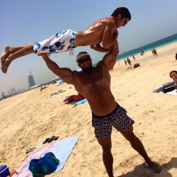xcomp:  Hot Syrian bodybuilder Jantee Shaaban showing off on the beach!  