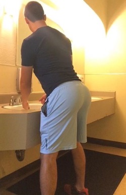 Jacob washed his hands nervously, trying to ignore the struggles of his best friends little brother inside of his ass. The three of them were at a restaurant together and Mike had followed Jacob to the bathroom. Mike had gotten on his knees, begging to
