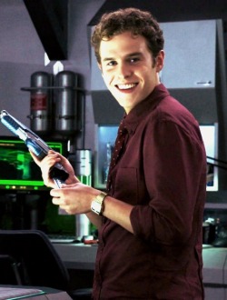 Why are nerdy-guys so good looking in TvShows?He&rsquo;s perfect! 
