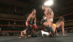 rwfan11:  Eddie Edwards and Davey Richards trying to out &lsquo;leg-hold&rsquo; each other! (gif&gt; freelove)