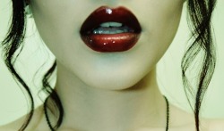 wickedlye:  vanillais4icecream:  Ruby red  Oh,  I love her lips.  Perfection. Mwah!