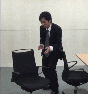 sirixay:  humoristics:  Nissan has invented self ‘parking’ chairs. [video]   japanese always coming up with some cool shit. 