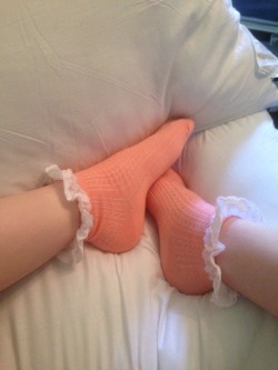 cummbunny:  socks darfin got me: baby girl socks, maid socks and angel socks 🎀