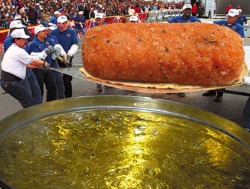 gaysavior:  jesseboogie:  Worlds largest mozzarella stick!  my coffin 