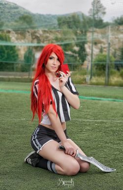league-of-legends-sexy-girls:  Katarina Cosplay