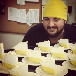 thomcubby:  I really do make a damn good lemon meringue pie. 
