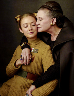 reyfinndameron: Carrie Fisher as Leia Organa with her daughter Billie Lourd as Lieutenant Kaydel Ko Connix and Mark Hamill as Luke Skywalker, photographed by Annie Leibovitz for Vanity Fair.  This is a common refrain among the new generation of Star Wars