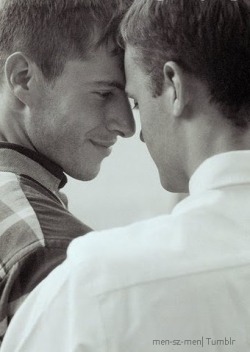 twoboysarebetter:  more cute gay couples at:http://twoboysarebetter.tumblr.com