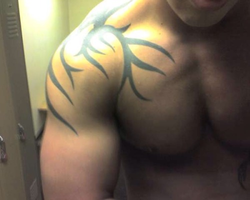 Polynesian shoulder tattoos for men