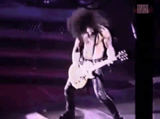 double–talkin–jive:  xylinara:  Slash,   Nassau Coliseum, 1991  Ok