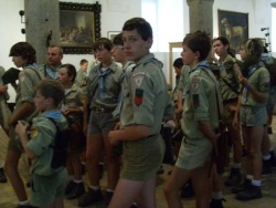 madaboutshorts:  pepe-ws:  Troop Czech cultural visit . I love their uniforms , they look very smartÂ !  Yes indeed, these are superb uniforms! 